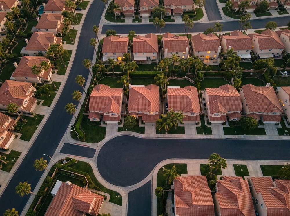 Aerial view of a Southern California residential community served by Americal Patrol